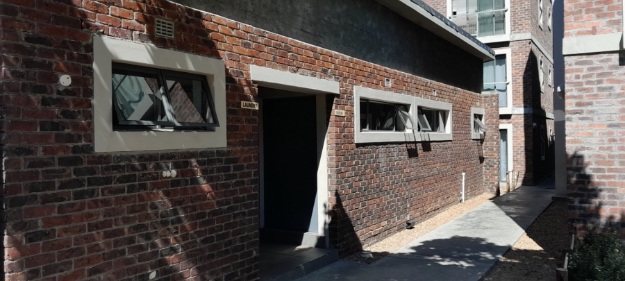 2 Bedroom Property for Sale in Brooklyn Western Cape